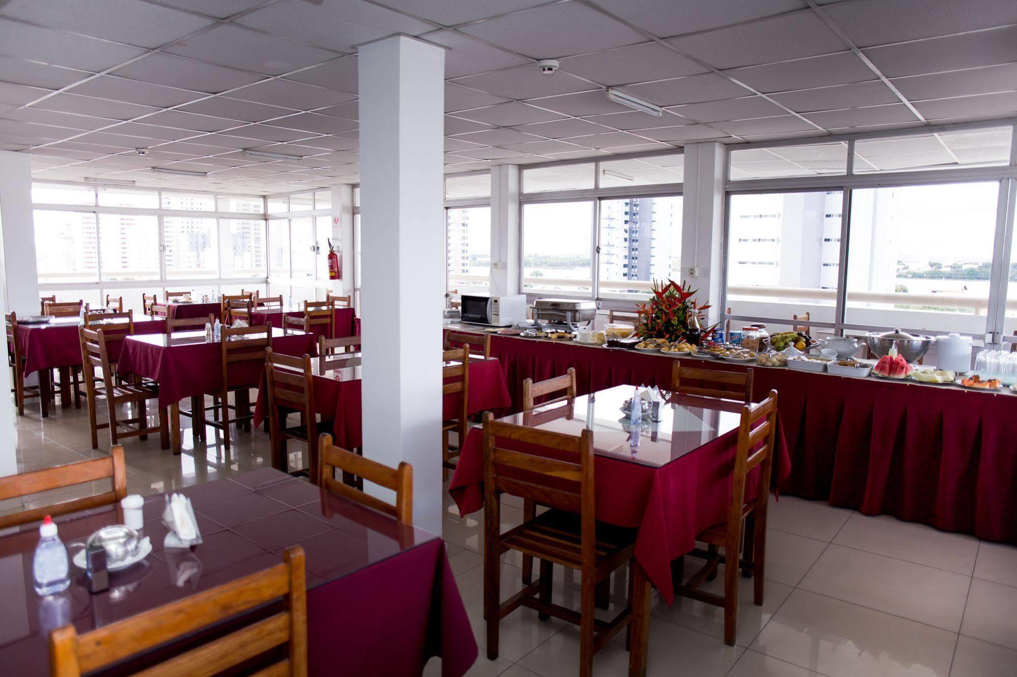 Reis Palace Hotel Петролина Екстериор снимка